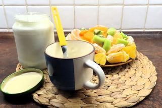 Lahodný domácí jogurt máte za dvacet minut hotový - Médium.cz